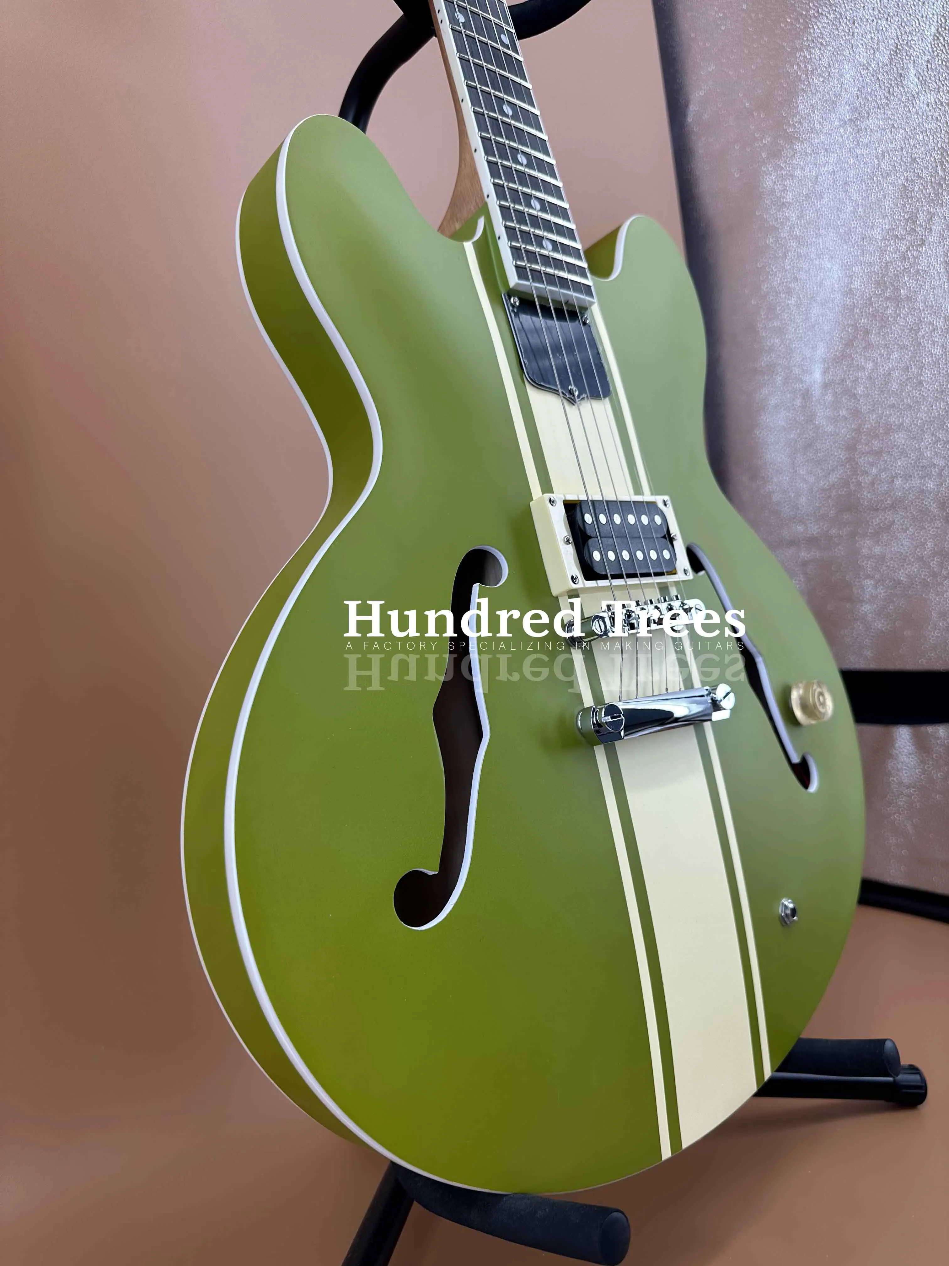 New Semi Hollow Body Green Electric Guitar HH Pickup Chrome Part Fixed Bridge Free shipping