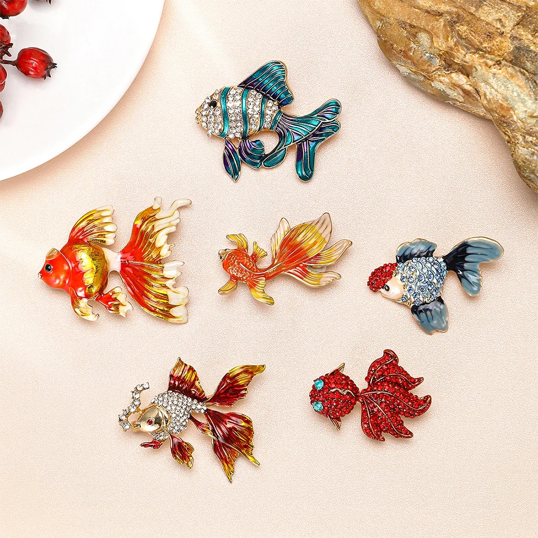 Cute Enamel Goldfish Brooches for Women Unisex Animal Pins Multi-color Available Casual Party Accessories Gifts