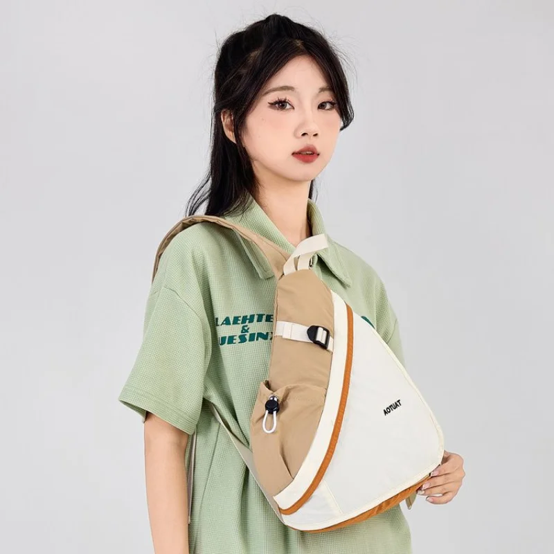 

Stylish Elegant Solid Color Clutch Bag For Women Featuring Mini Size And Perfect For Casual Commuter Use