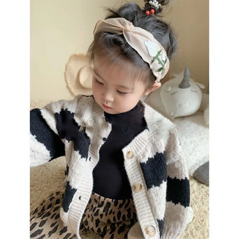 Autunno inverno moda Kawaii ragazze maglione e pantaloni leopardati due pezzi vestito manica lunga Cardigan bambini capispalla set per bambini