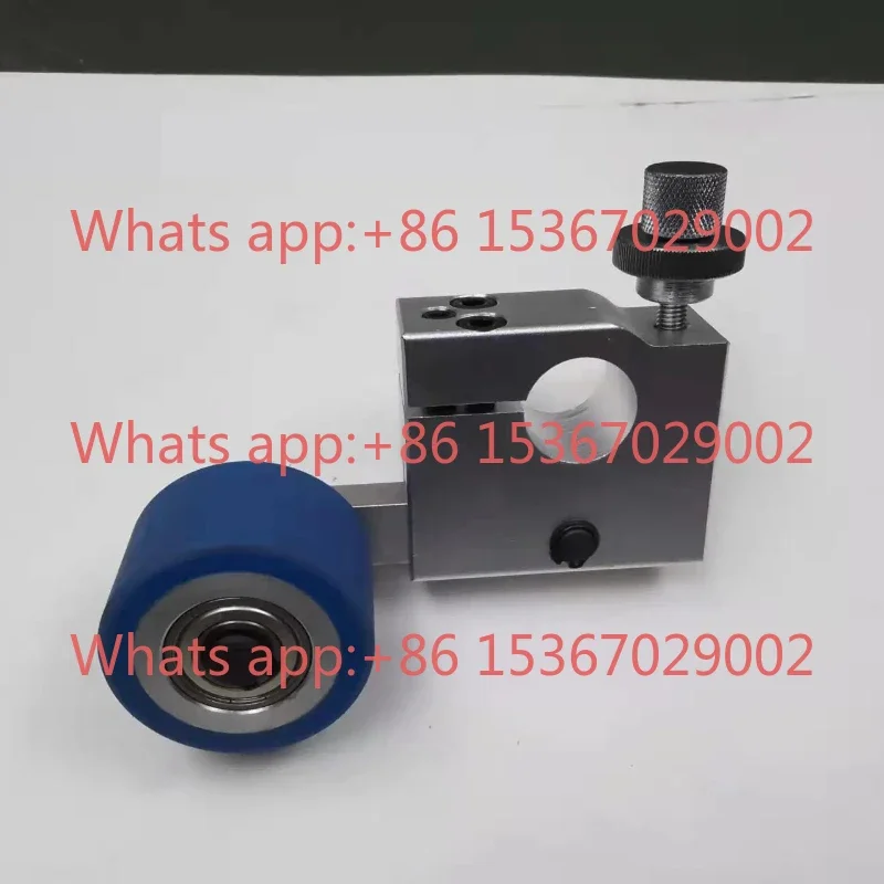 

Front press wheel assembly, paper press wheel assembly, laminating machine, printing machine accessories