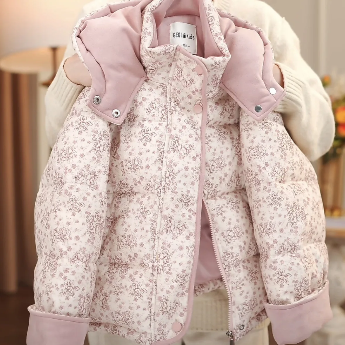 

2025 Winter Girls Sweet Print Flower Thick Warm Parkas Kids Children Coat Outerwear