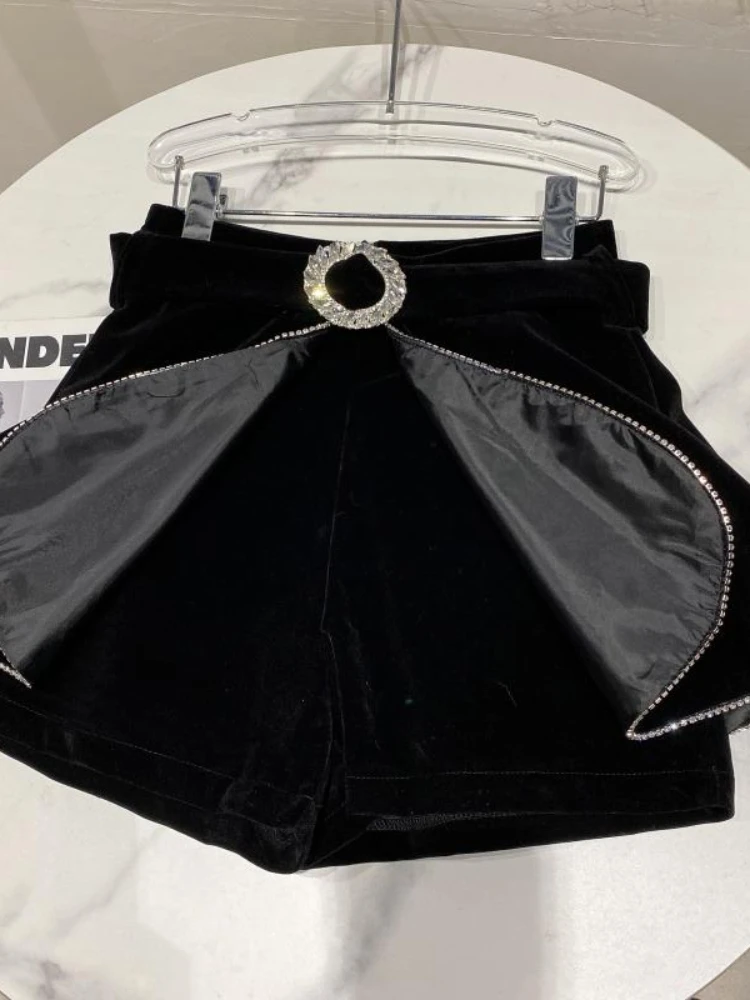 Velvet Fake Two-Piece Shorts Women's 2024 Spring New High Quality Rhinestone Belt Double Layer Vintage Fashion Skirt