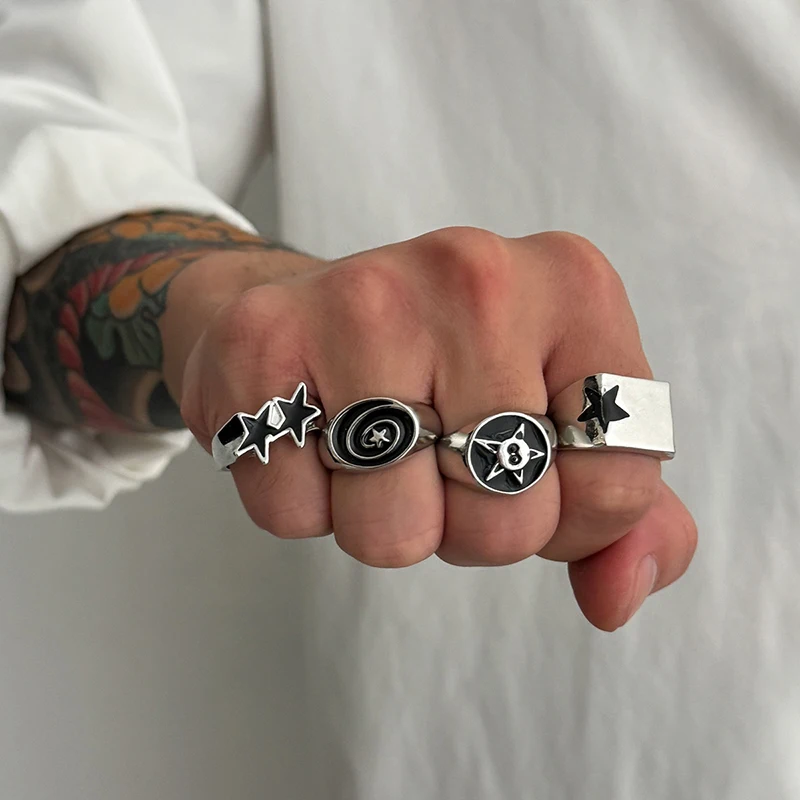 4Pcs/Set Black Five-Pointed Star Wide Rings For Men Hiphop Silver Color Geometric Thick Opening Finger Rings Sets Jewelry Gifts