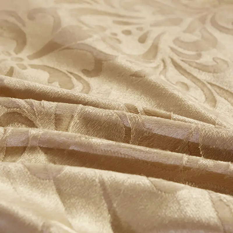 3 Pcs Bed Spreads European Luxury Bed Skirt Thicken Beautiful Cal King Size Bedding Havy Sheets Bedspreads Queen/King Size