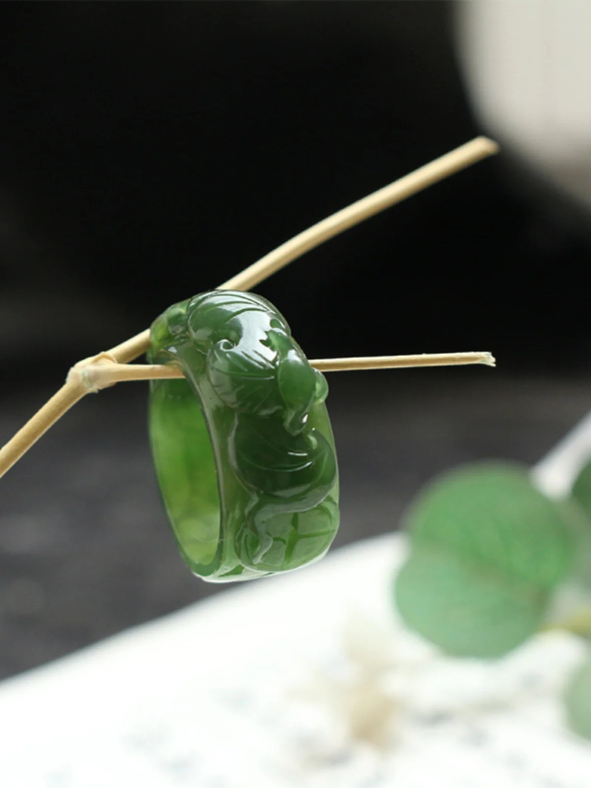 

Classic original Fushou Ruyi ring Hetian jade jasper bat ring old pit material can be customized without points