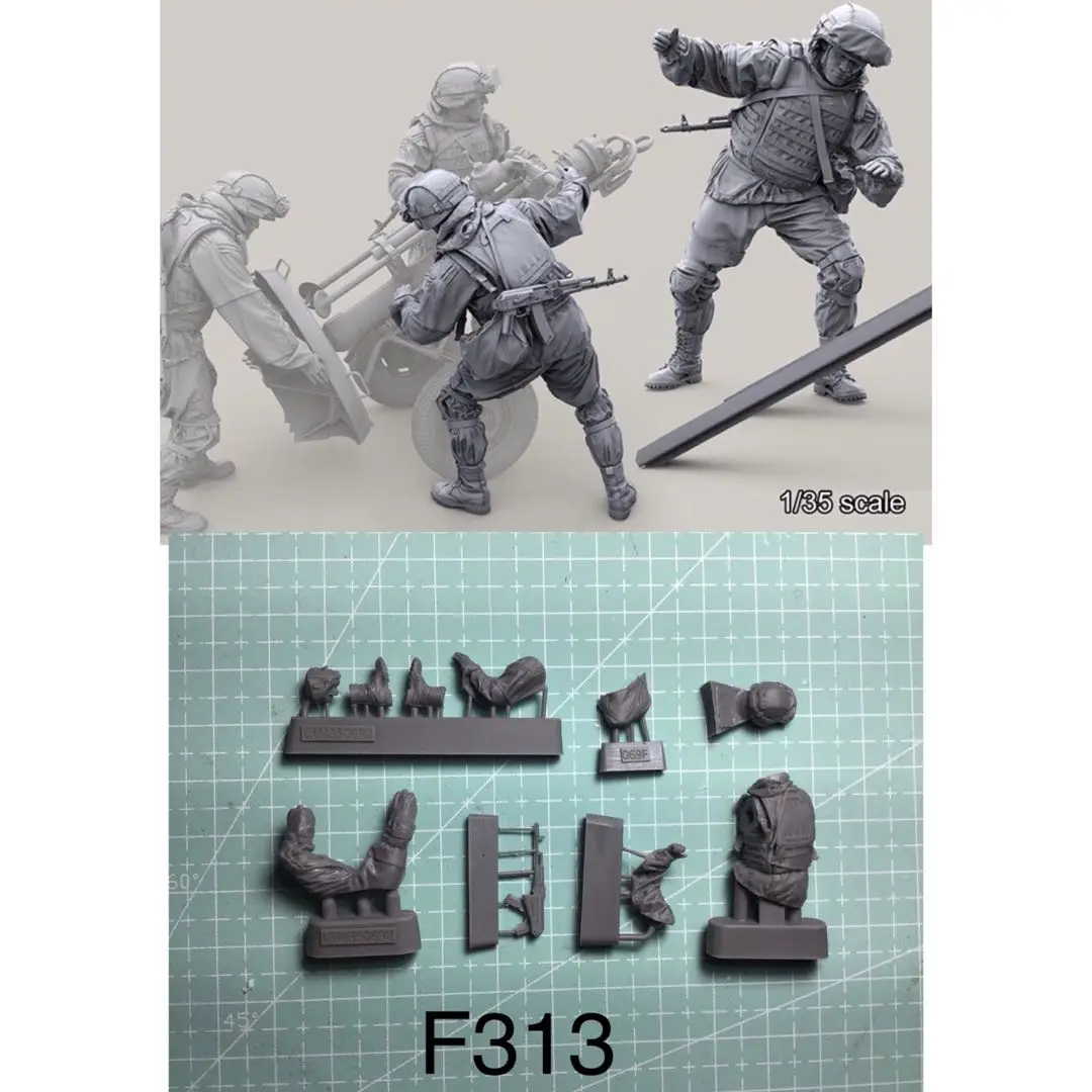 1/35 Scale Die Cast Resin Figure Model Assembly Kit Russian Soldier Loaded Ammo Condition Unpainted Free Shipping