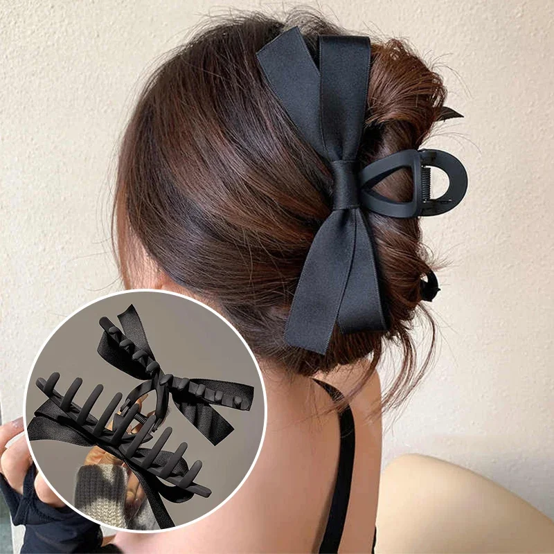 Vintage Satin Hairpins Big Velvet Bow Fashion Elegant Women Black Bowknot Hair Claw Hair Clips Korean Hair Accessories