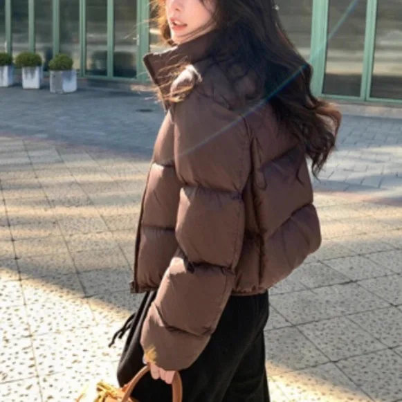 

Cotton padded thick bread jacket for women in winter 2025 solid color stand up collar casual versatile jacket