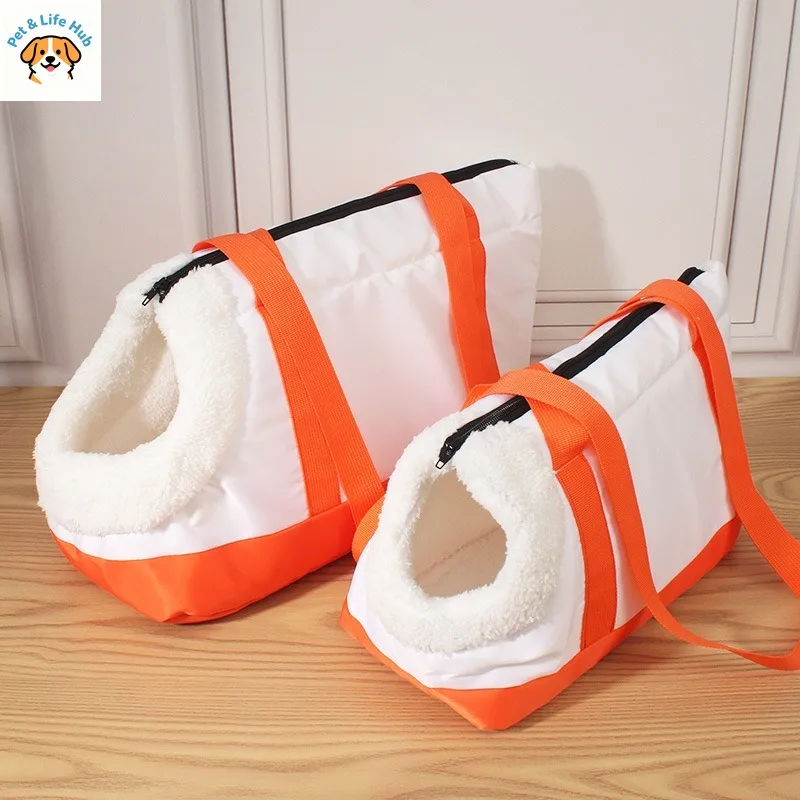 

Portable bag for pets' dogs when going out. Cat bag with a handle and strap for carrying. Suitable for all seasons pet backpack