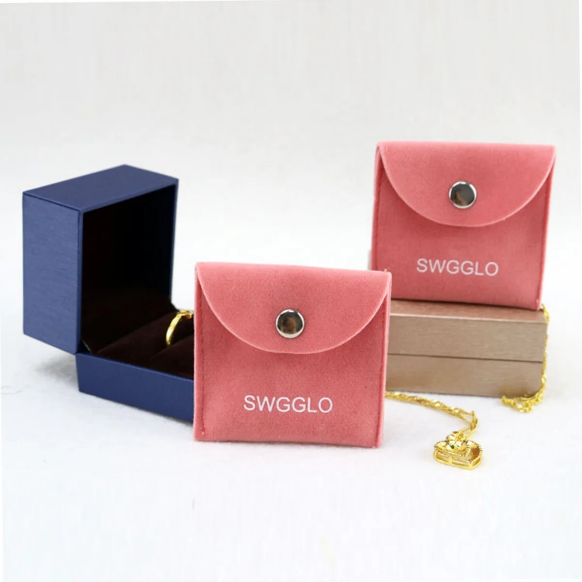 

100pcs Custom Logo Velvet Drawstring Jewelry Bag Flannel Suede Packaging Pouches Small Chic Wedding Favors Gift Packaging Sack