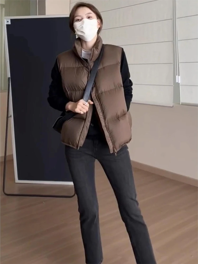 Autumn Winter Double Zipper Stand Collar Warm Waistcoat Female Puff Fluffy Short Down Vest Women White Duck Down Sleeveless Vest