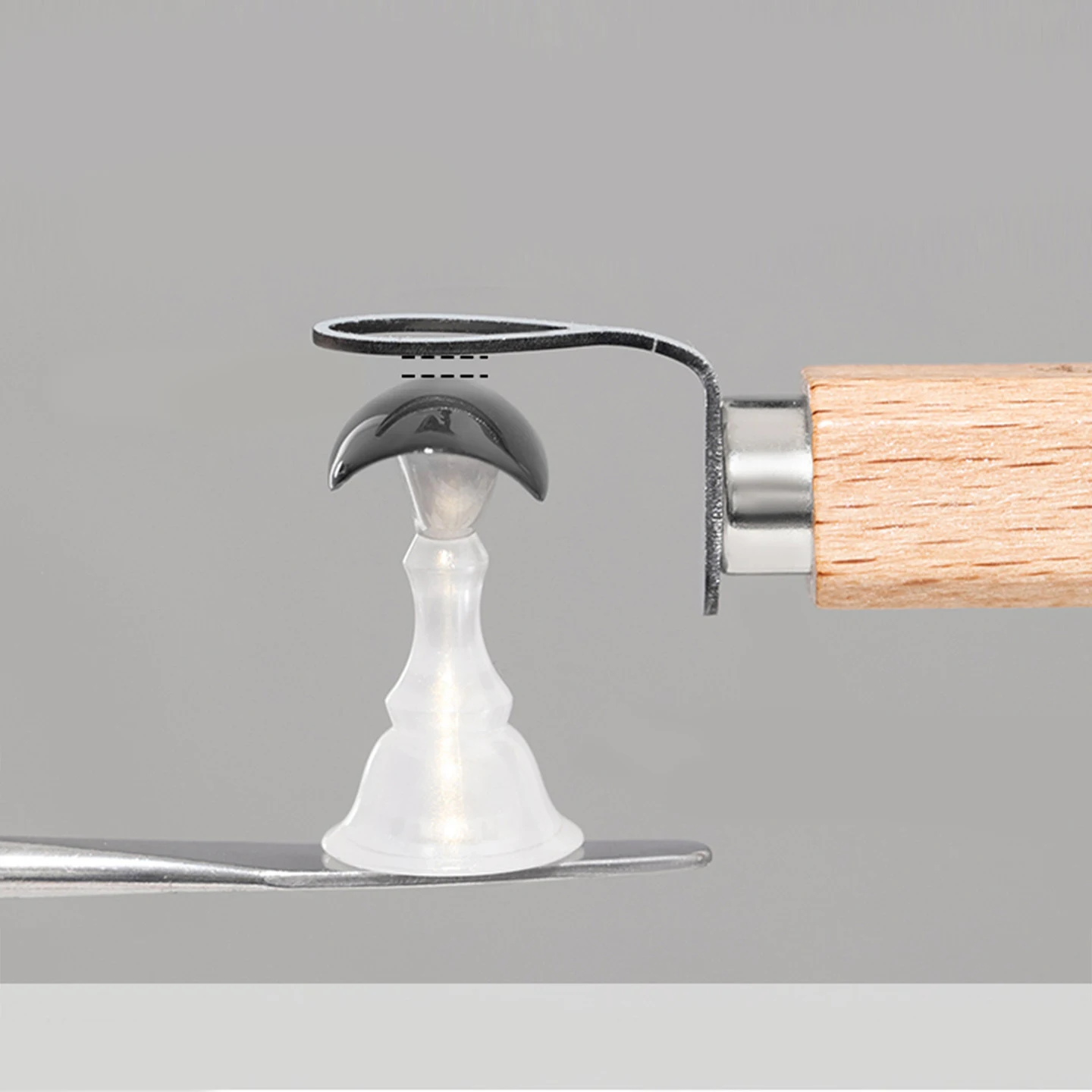 ชุดแม่เหล็กตาแมว 3 มิติ แบบกลวง 1/2 ชิ้น สำหรับทำเล็บเจลยูวีแบบมืออาชีพ สร้างเอฟเฟกต์รูดำด้วยแท่งแม่เหล็ก  อุปกรณ์ทำเล็บ DIY