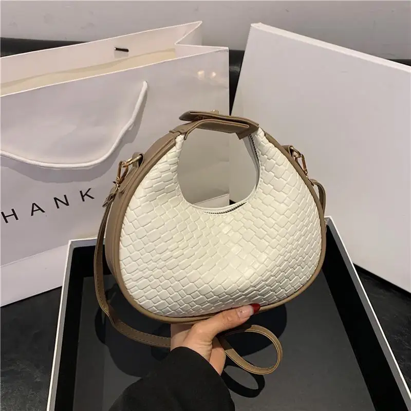 New Fashionable Simple Leisure Commuter Half Moon Bag Retro Handheld Shoulder Carrying Women'S Bag Crossbody Bag - view 6