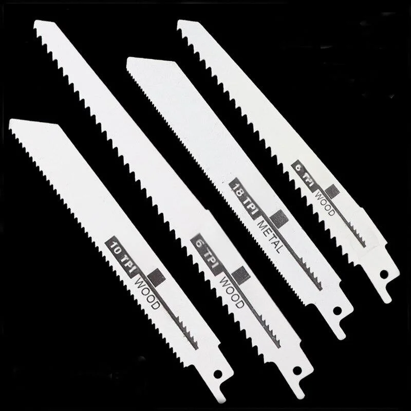 4pcs Reciprocating Saw Blade, Universal Wood and Metal Cutting, Coarse and Fine Teeth, DIY and Professional Use, Durable Tools