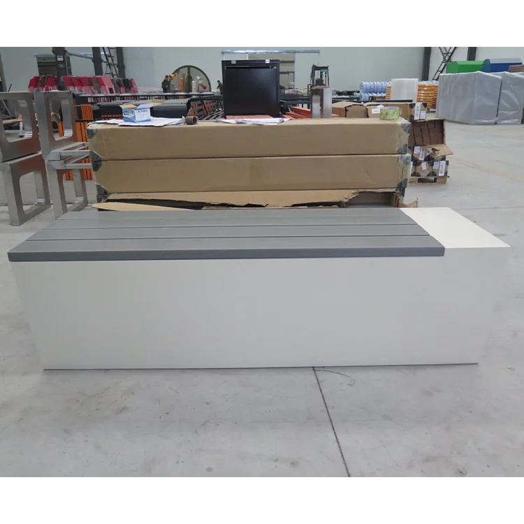 Public Outdoor Bench Wooden Patio Metal Resting Commercial Bench Folding Picnic Heavy-Duty Cheap Outdoor Park Bench