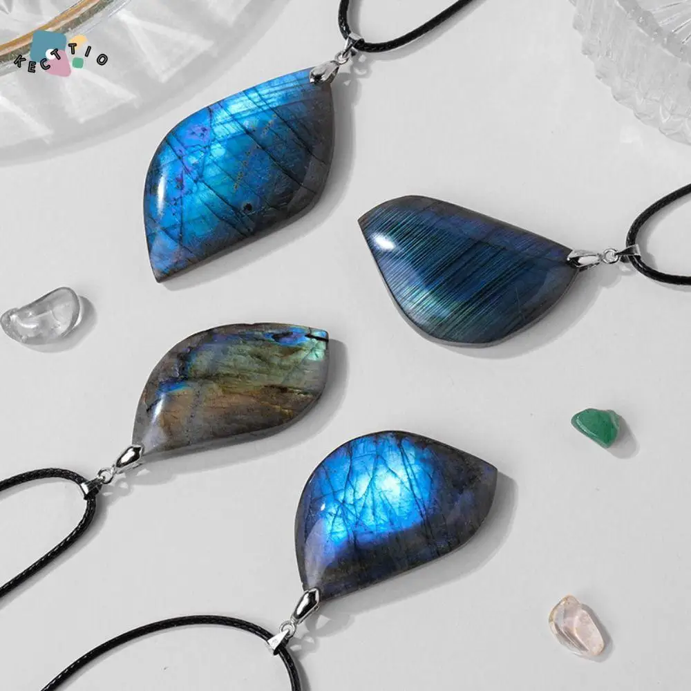 Stone Crafts, Natural Labradorite Geometric Shape Raw Stone Polishing Crystal Labradorite Pendent Natural Training Stone