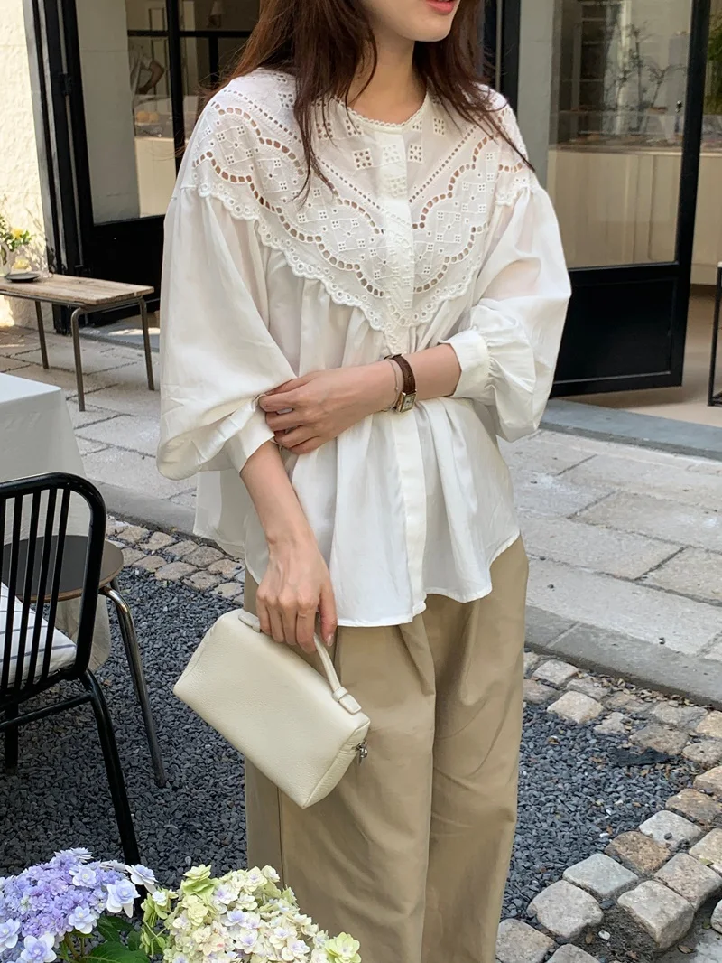 Spring White Gentle Shirts Puff Sleeve Women Hollow Out Chic All Match Fashion New Office Sweet Girls Muje Ladies Tops