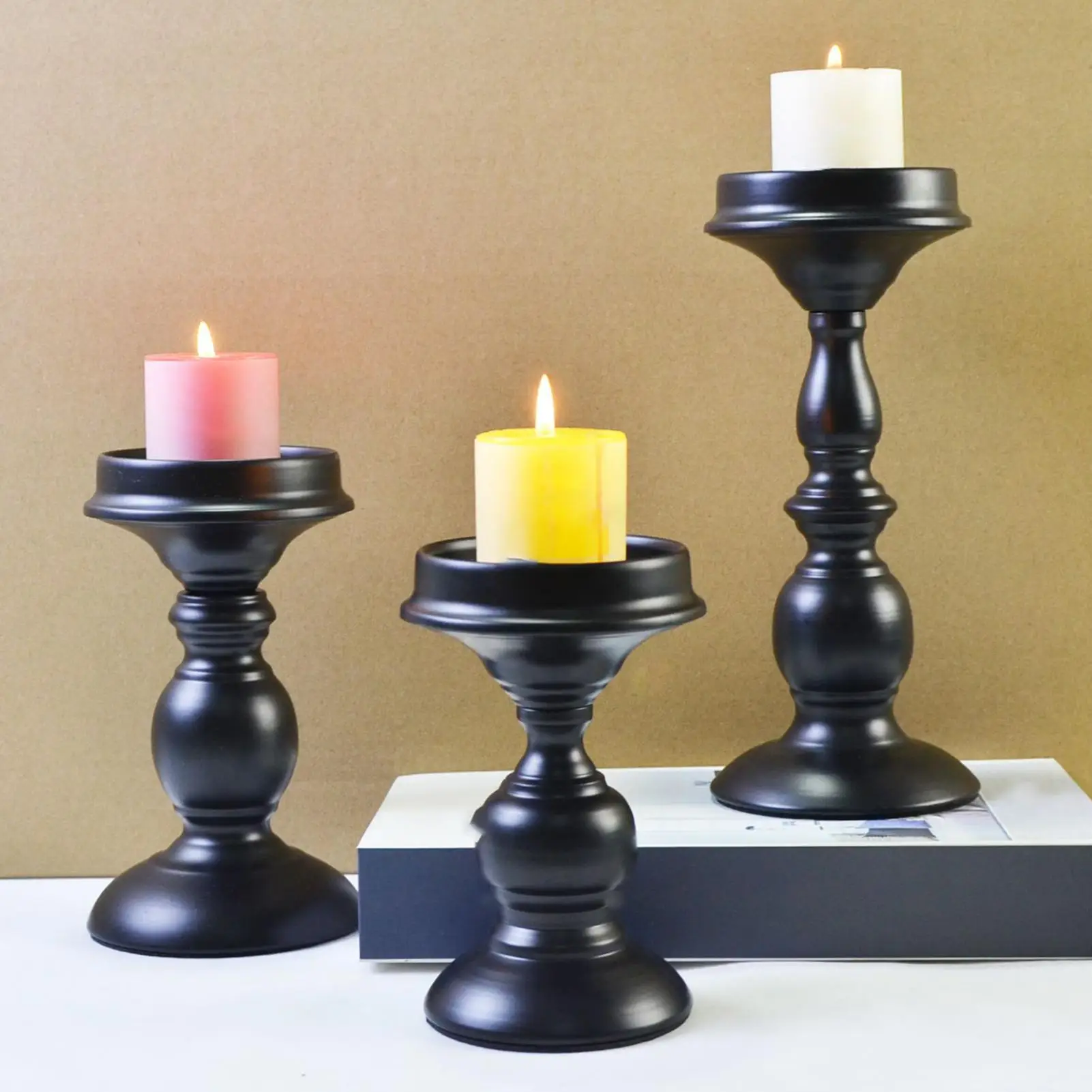 เชิงเทียนฮาโลวีน Gothic Decor เชิงเทียนสีดําชุด 3 ชิ้นตกแต่งบ้านตาราง Centerpieces สําหรับปาร์ตี้ฮาโลวีน