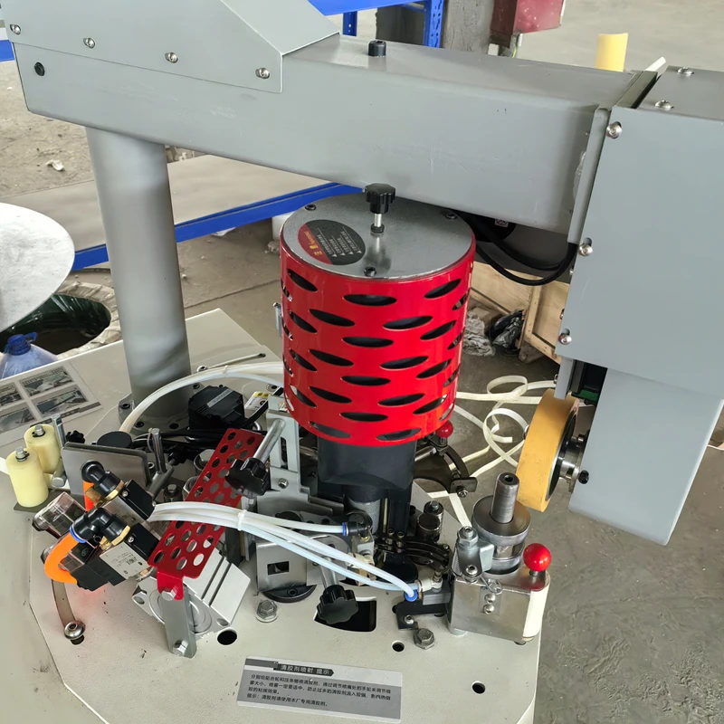 Control Curved Edge Trimming Machine and Edge Banding Machine for Wood