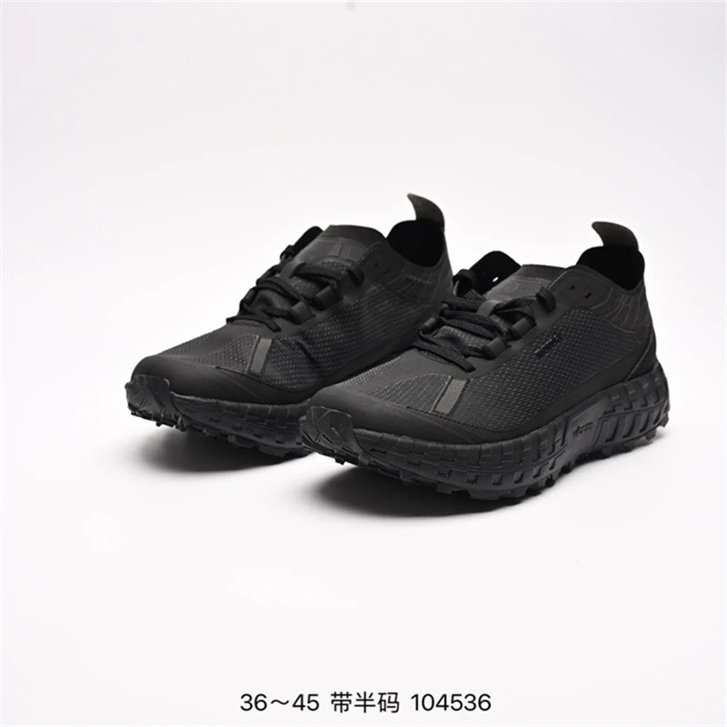 

9060 New Retro Dad Shoes for Autumn & Winter: Unisex Versatile, Small Elephant Hoof Design, Non-Slip Running Shoes versatile