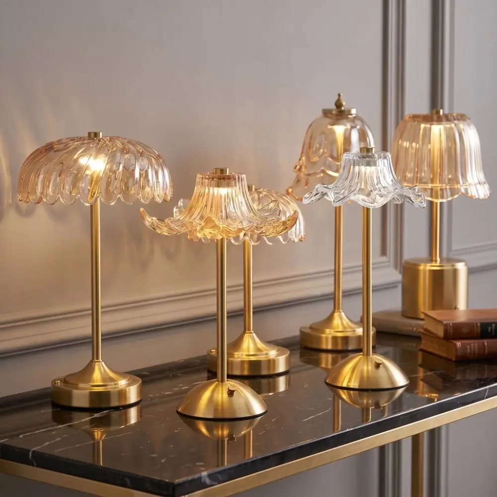 Luxury Dimmable Cordless Desk Lamp Gold Touch Switch Table Lamp Cordless Vintage Gold Rechargeable Lamp Outdoor