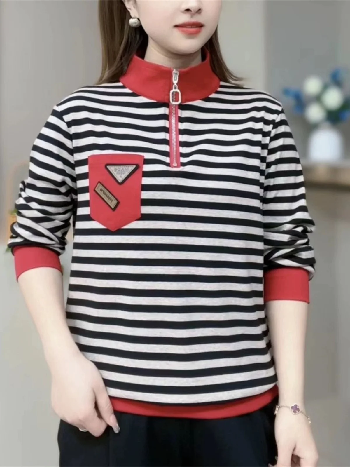 

Fashionable Striped Long Sleeve Turn-down Collar T-shirt Base Shirt Cotton Spring Autumn New Mommy Style Youthful Top Women