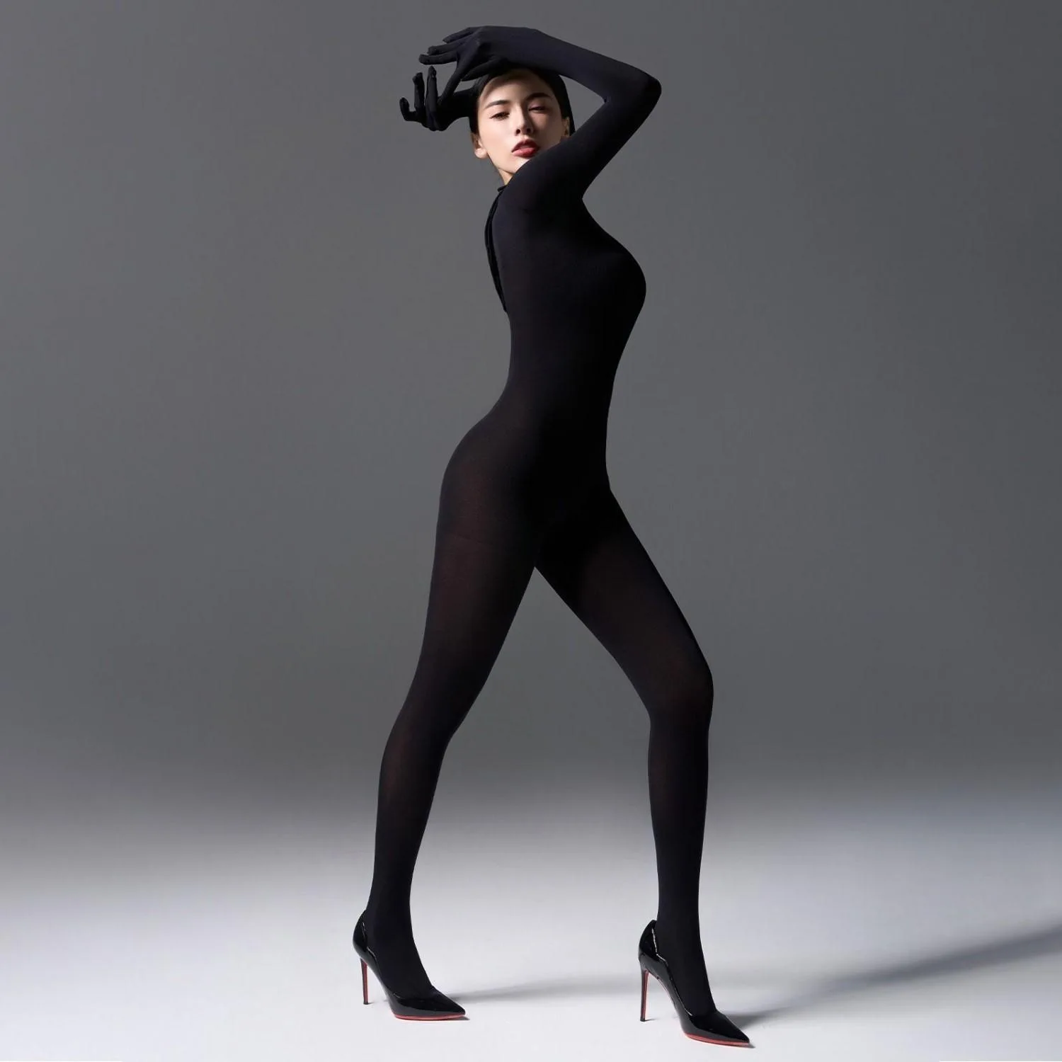 

Сексуальное теплое бархатное боди-белье для женщин, полностью закрывающее, из полиэфирного волокна, с низкой посадкой, комфортное, дышащее...