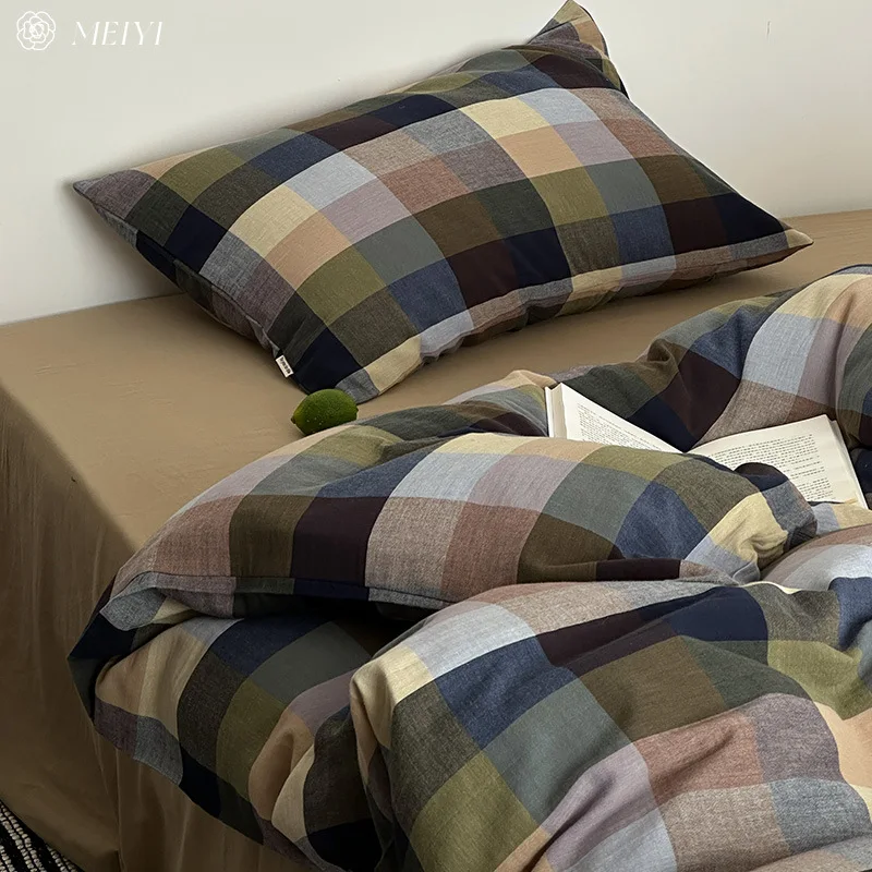 

Customizable Super Soft Cotton Double Yarn Sheet Four-piece Simple Wind Quilt Cover 2024 New Four Seasons Universal Bedding