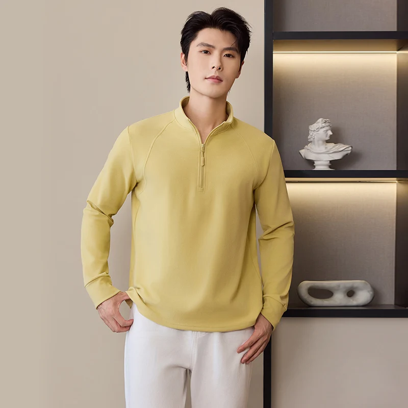 

Couple's Hoodie with Half Zipper Stand Up Collar and Double-sided German Velvet Base, Versatile for Autumn and Winter 2025