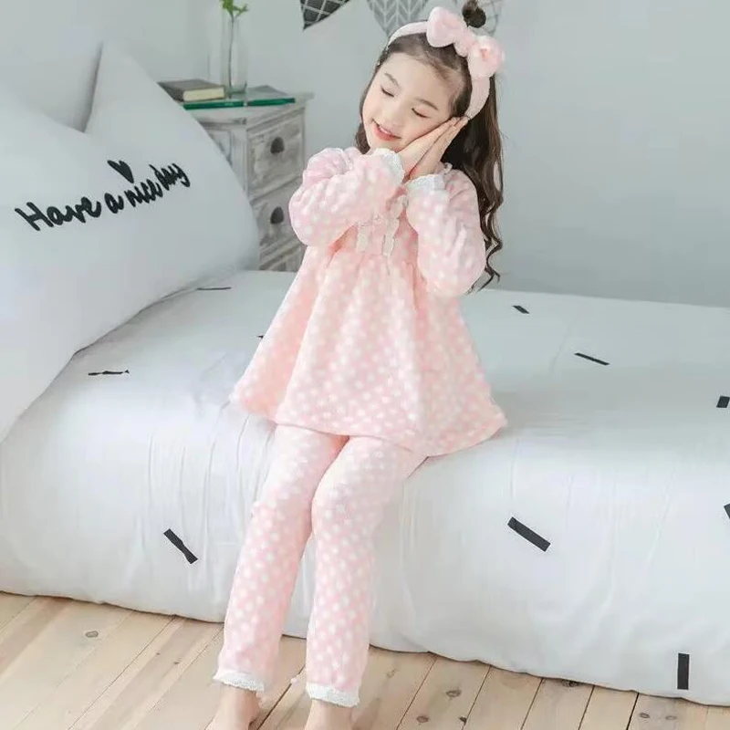 Sweet Cute Style Girls' Coral Velvet Pajama Set Autumn Winter Warmth Children's Pajamas Baby Long Sleeved Pants Home Clothes