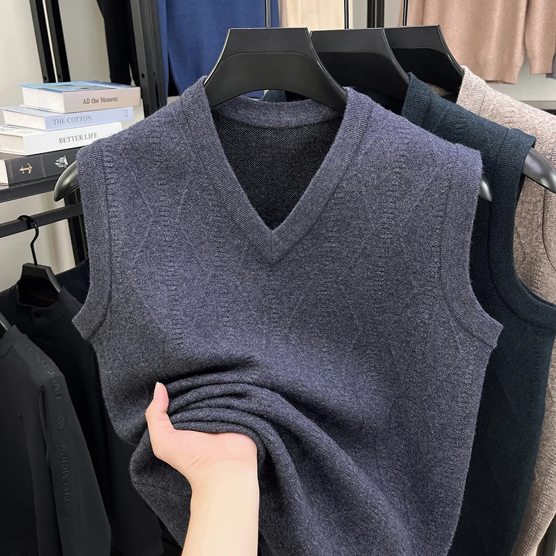 2025 الراقية شتاء جديد منتصف العمر الرجال الخامس الرقبة تانك القمم محبوك مع المخملية سميكة الدافئة سترة الكتف #4