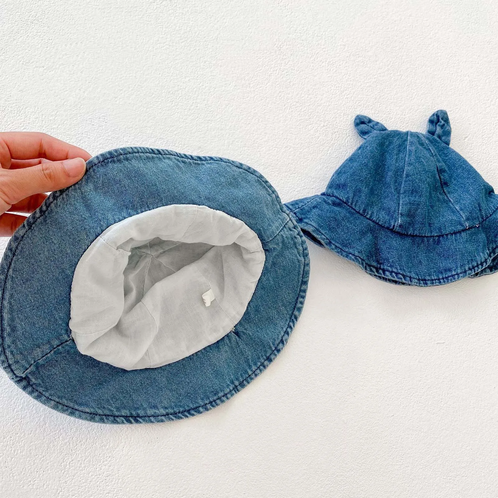 طفل الفتيات الصيف الحلو لطيف بوهو رومبير الكشكشة زهرة ارتداءها ملابس يومية غير رسمية عطلة الشاطئ عيد ميلاد التصوير الفوتوغرافي زي