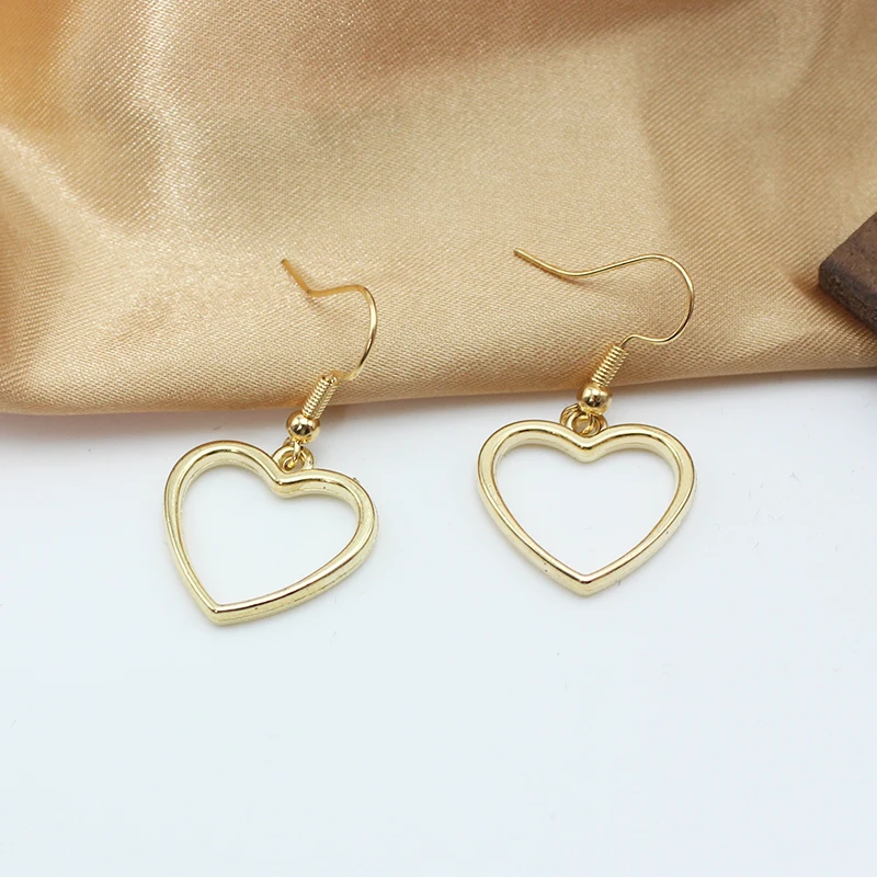 Hollow Big Heart Drop Earrings for Women Sweet Handmade Minimalism Geometric Brincos Jewelry Boucles d\'oreilles Birthday Gift