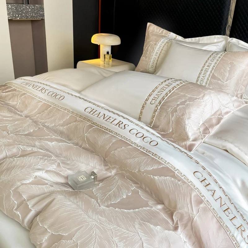 Emboss Leaf Embroidery Bedding Set King Queen Size White Polyester Satin Duvet Cover Fitted Bed Sheet Pillowcases Mattress Cover