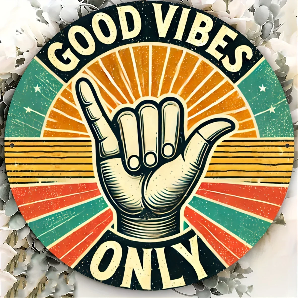 CIFBUY Vintage Shaka Metal Wall Art, Hawaii Peace Hand Sign, Pre-Drilled Rustic Plaque, Surf Themed Decor for Home & Beach Bar