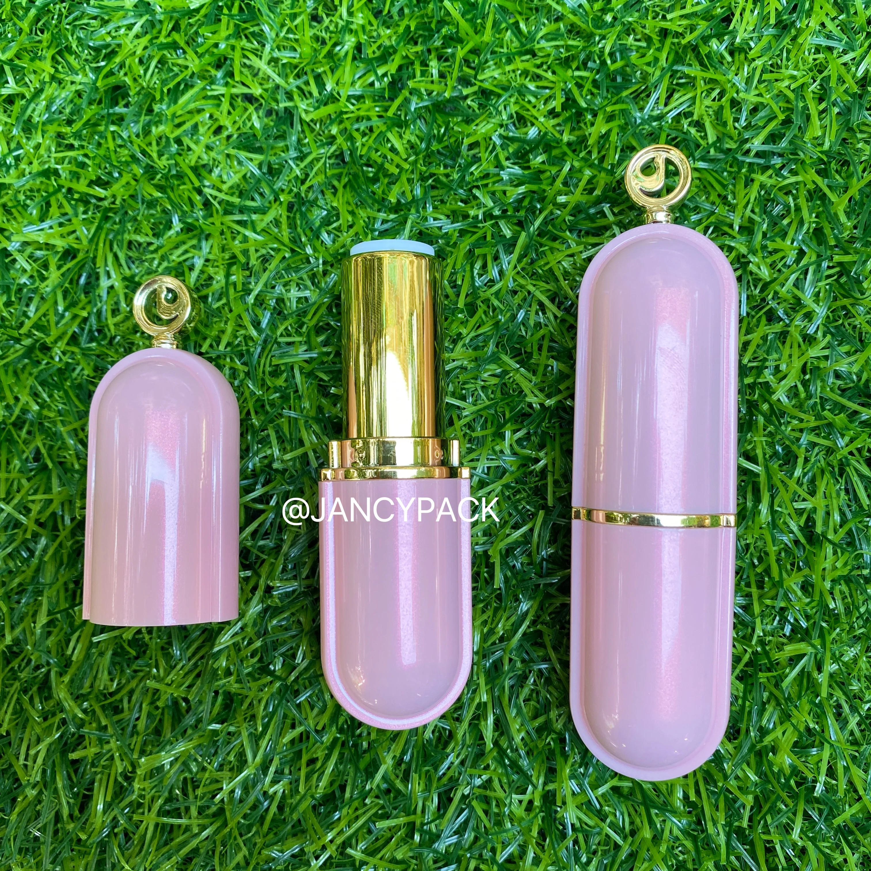 

3.5g Pink Wholesale Lipstick Jars Balm Tube Cap Container Travel Makeup Tool Lip Balm Refillable Lipstick Tube Custom Logo