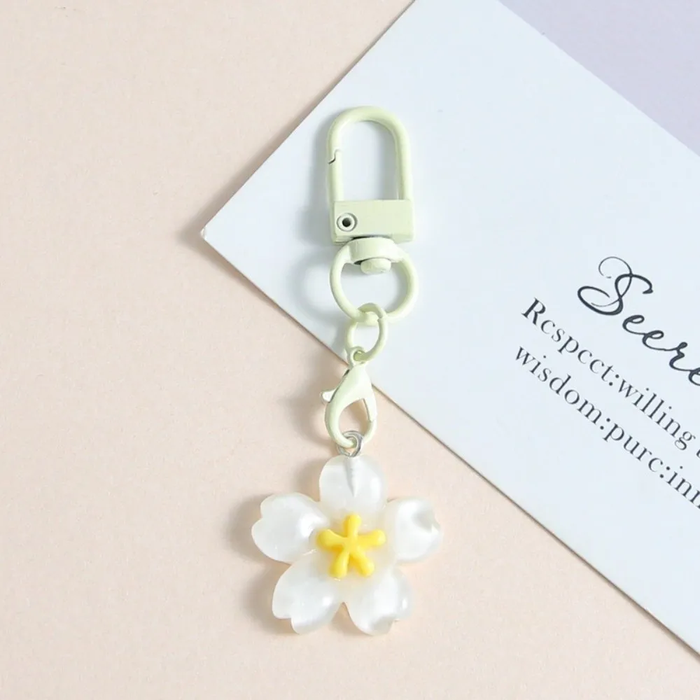 Cute Resin Cherry Blossom Keychain Colorful DIY Floral Keychains Car Key Ring Backpack Decoration