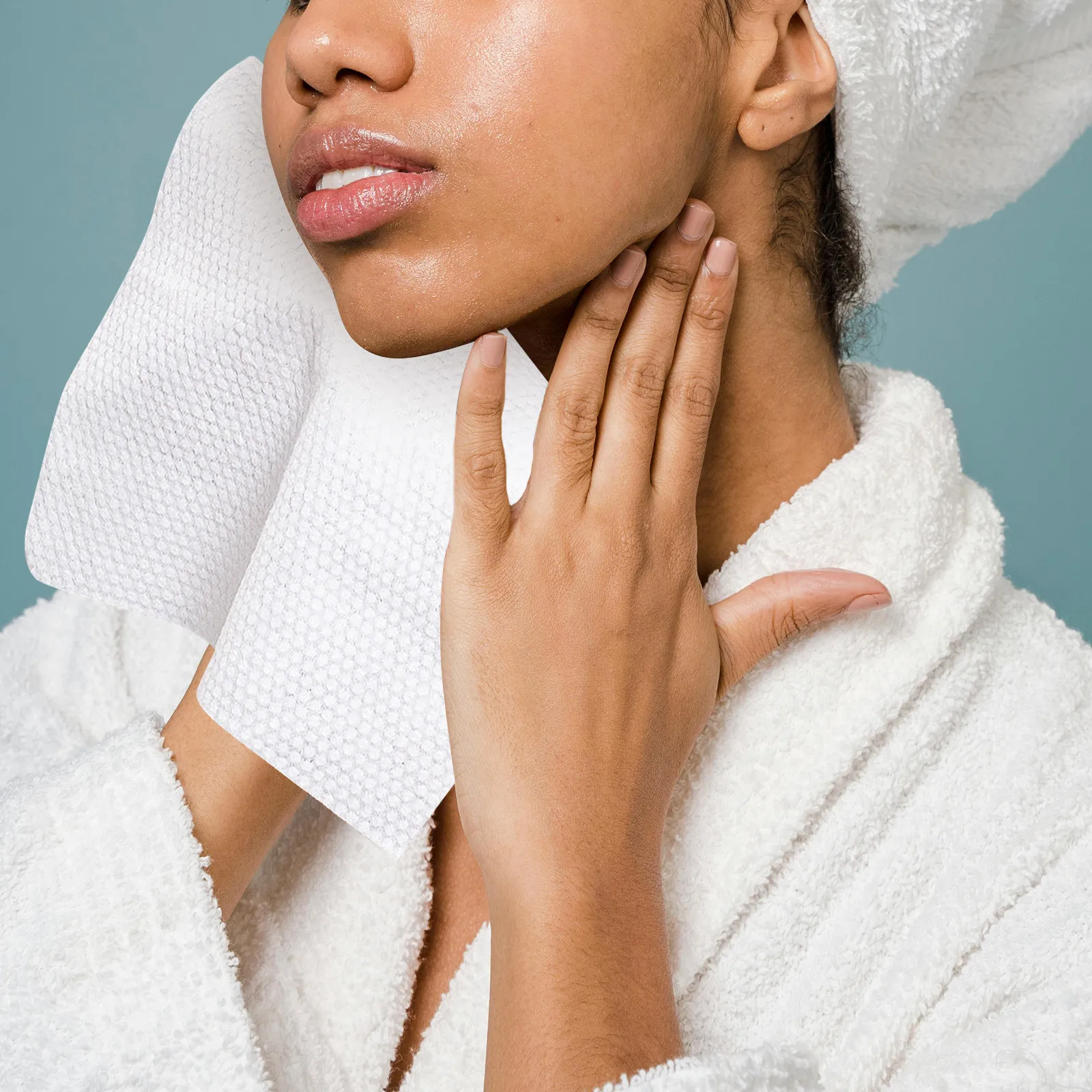 

100pcs Cotton Facial Soft Wet Dry Facial Towel Disposable Gentle Environmental Wet Dry Makeup Remover Nail Polish Cleaning