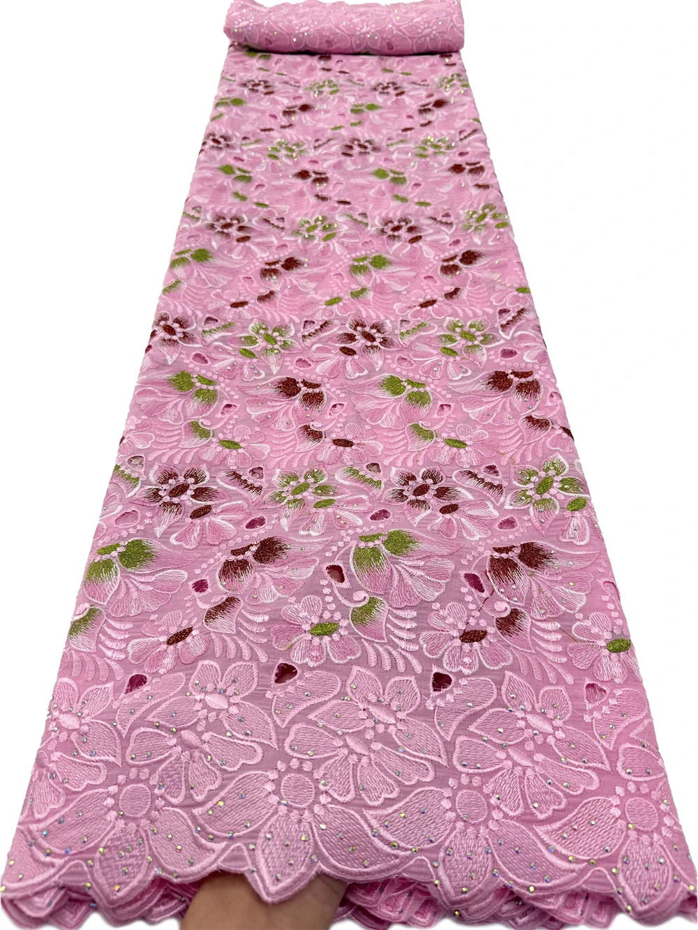 

Новый дизайн, 100% хлопок, африканское кружево, ткань 2026 года, высококачественная сухая вышивка, нигерийское швейцарское кружево воаль, 5 ярдов