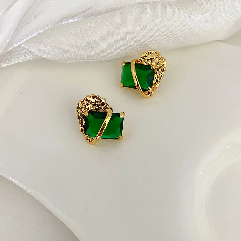 Hot sell vintage ruffled lava texture irregular crystal stud earrings with S925 silver needle and earrings accessor for women