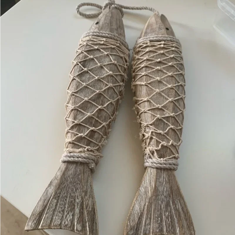Mediterranean Style Hand Carved Wooden Wood Fish Ornaments Wall Sculptures for Home Hanging Decor Decor  2pcs/set Decoration