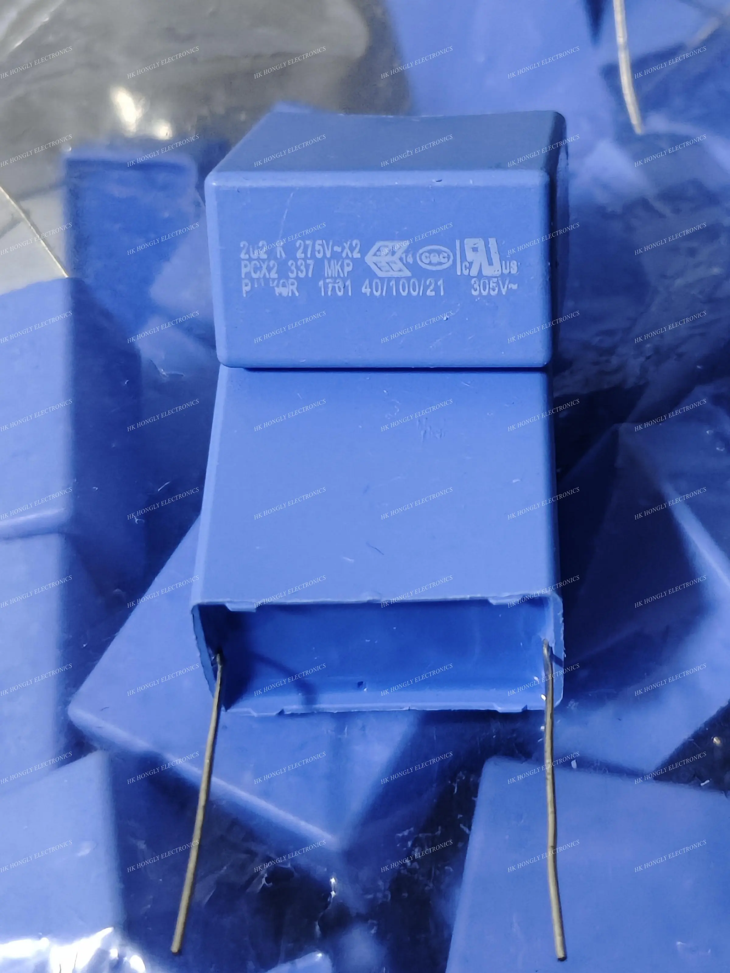 10 قطعة 220n 330n 470n K 680n M 275V X2 PCX2 337 MKP MKP337 0.22 فائق التوهج 0.33 فائق التوهج 0.47 فائق التوهج 0.68 فائق التوهج 224K 334K 474K 330NF P = 15 مللي متر فيلم مكثف