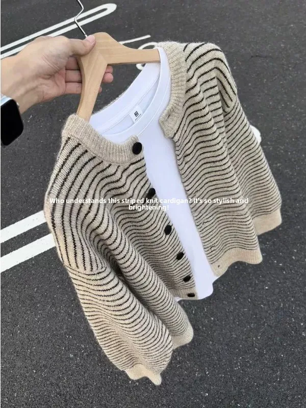 American Style Vintage Striped round Neck Knitted Sweater Coat Men's Casual Loose Fit Autumn Fashion Brand Lazy Style