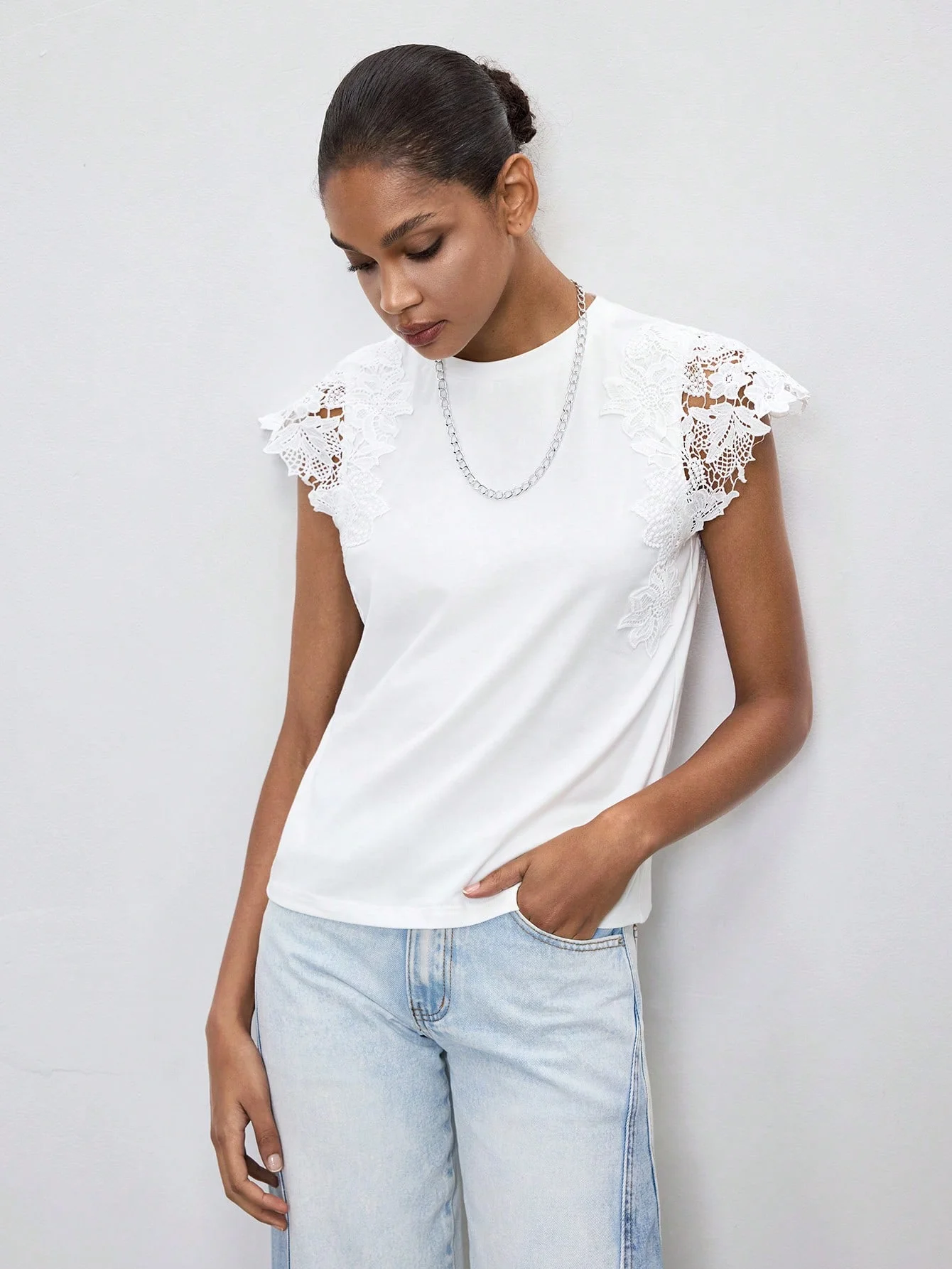 Women's water soluble lace stitching T shirt holiday shopping daily commuting simple lace short-sleeved T shirt hollow lace
