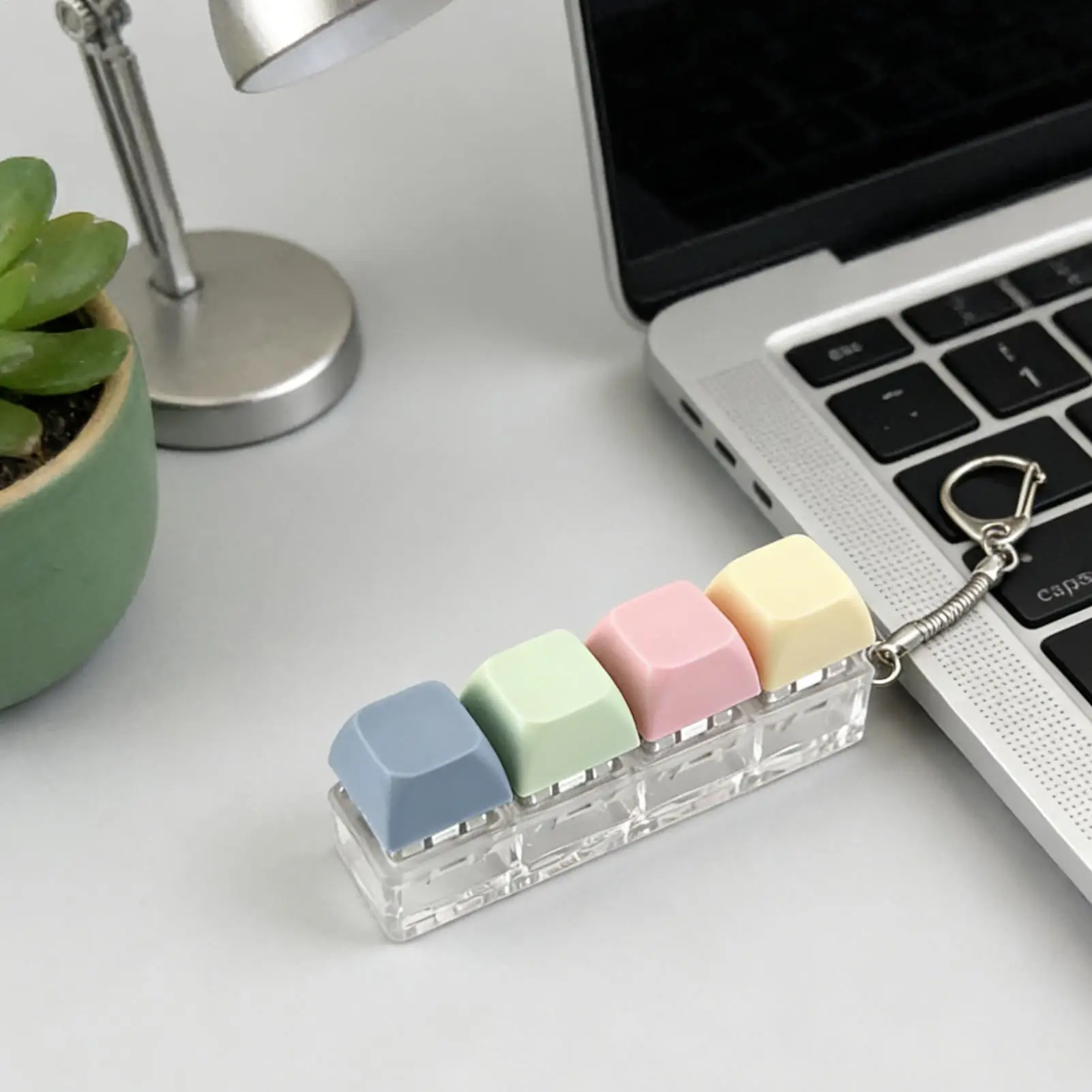 Keyboard Fidget Keychain 4 Keys Fun Sensory Toy Keyboard Keychain Fidget for Adults Home School Travel Desk Boredom Backpack