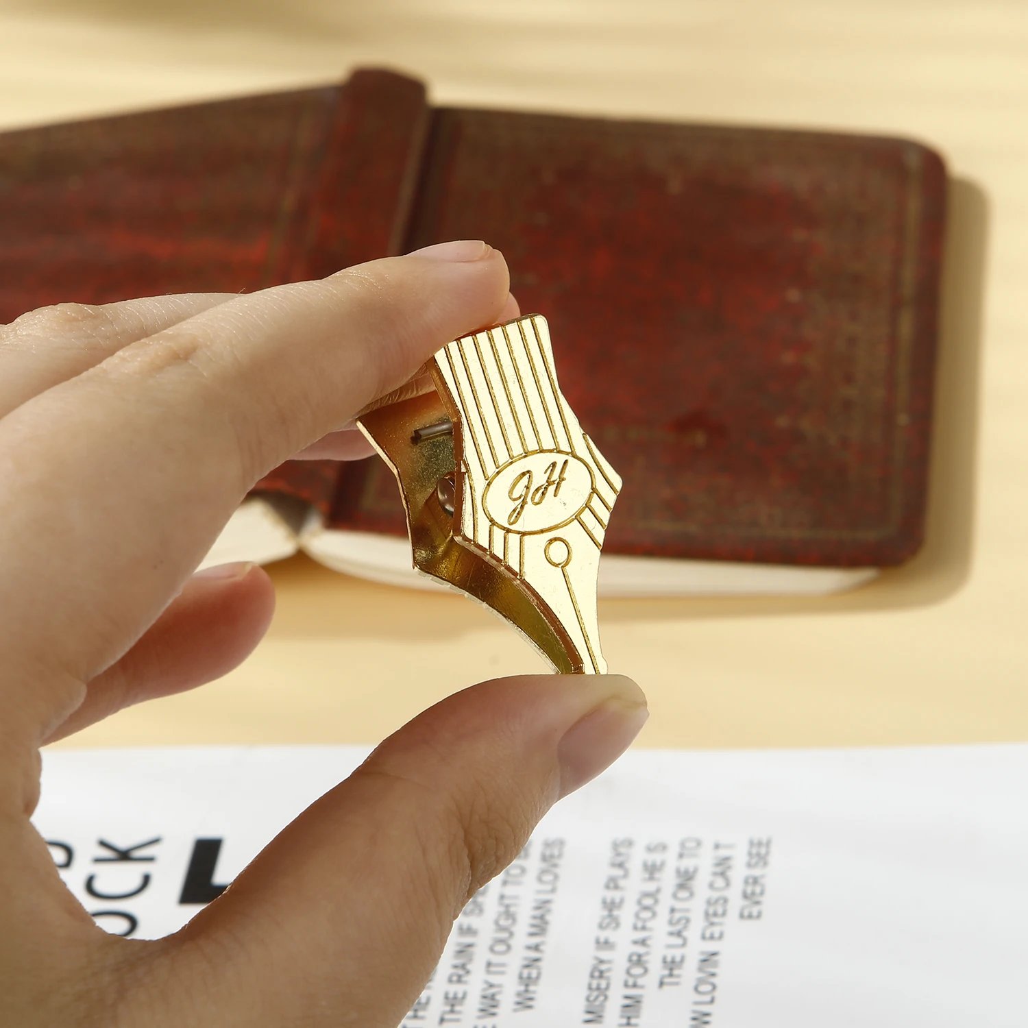 2PCS Metal Nib Binder Clips Bill Binder Clip Foldback Notes Letter File Paper Clip Binding Securing Clip Stationery