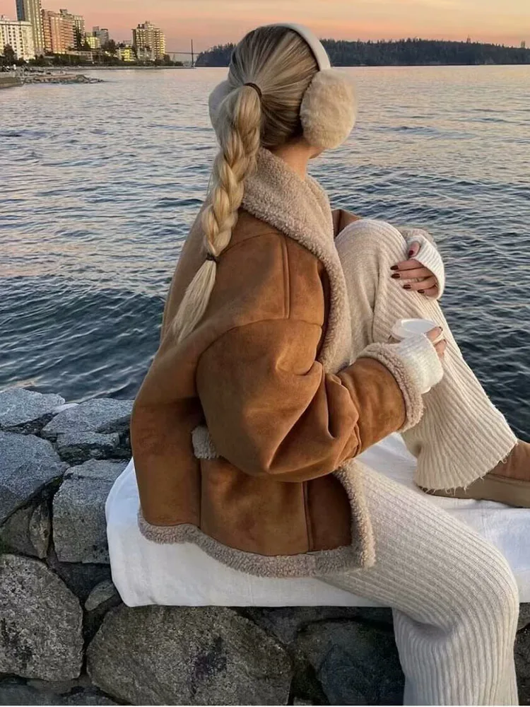 Vintage Woman Lamb Fur Loose Jackets Long Sleeve Single-breasted Casual Short Coat Pocket Warm Autumn Winter Lady Spliced Jacket
