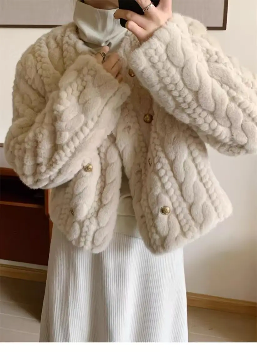 Soft and Warm Short Loose Mink Velvet Women's Coat, Round Neck Double-Breasted, Padded