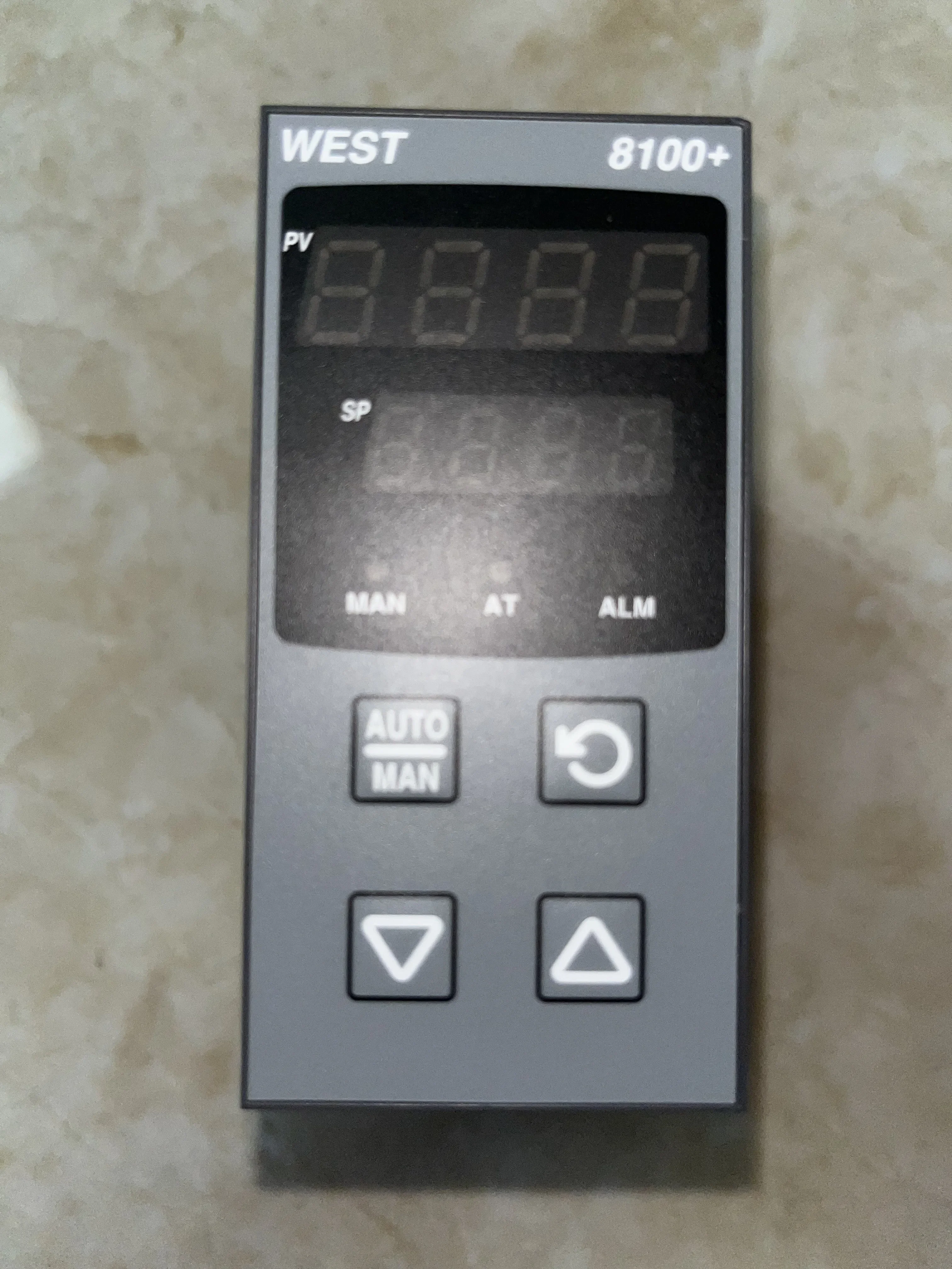 Imagem -02 - Instrumento Ocidental do Controle da Temperatura P810022211020 P8100 P4100